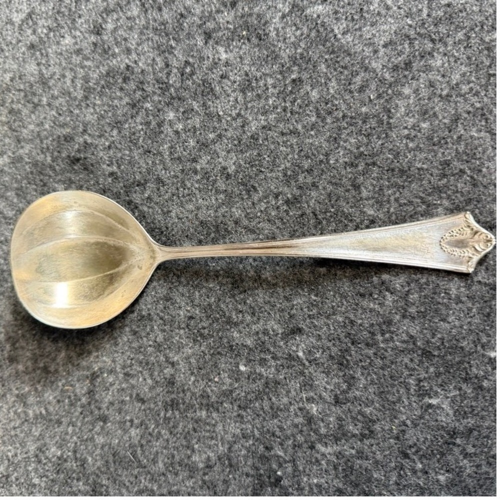 Vintage Rogers A1 Silverplate Sugar Shell Spoon Laurel Wreath Art Deco Flatware